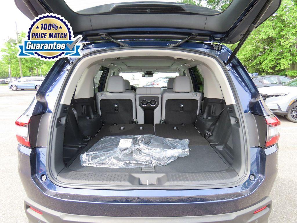 new 2025 Honda Pilot car, priced at $49,324