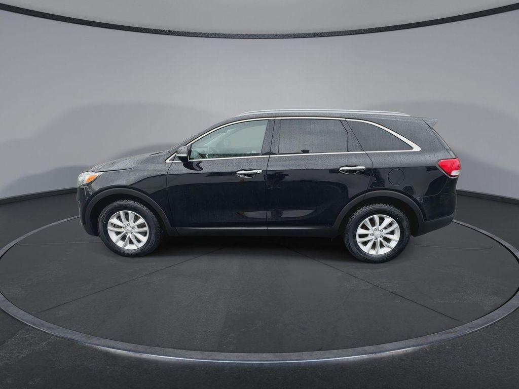 used 2017 Kia Sorento car, priced at $11,490