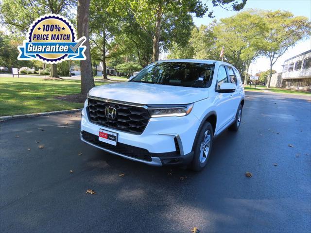 new 2025 Honda Pilot car, priced at $45,189