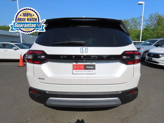 new 2025 Honda Pilot car, priced at $45,189