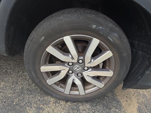used 2022 Honda Pilot car, priced at $30,000
