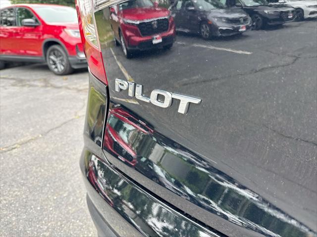 used 2022 Honda Pilot car, priced at $29,490