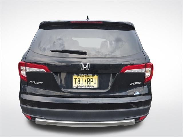 used 2022 Honda Pilot car, priced at $30,000