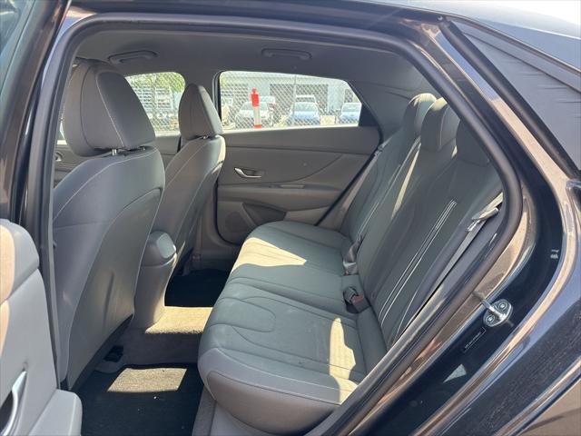 used 2023 Hyundai Elantra car