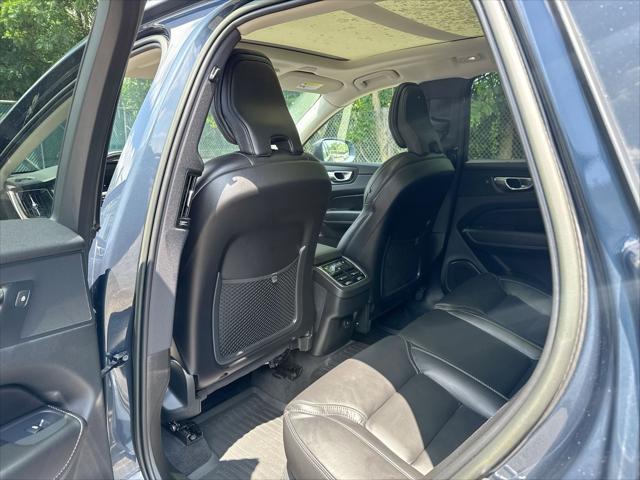 used 2022 Volvo XC60 car, priced at $34,000