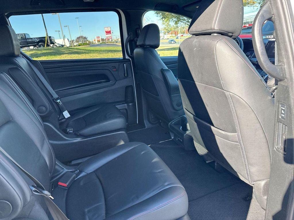 used 2023 Honda Odyssey car, priced at $33,590