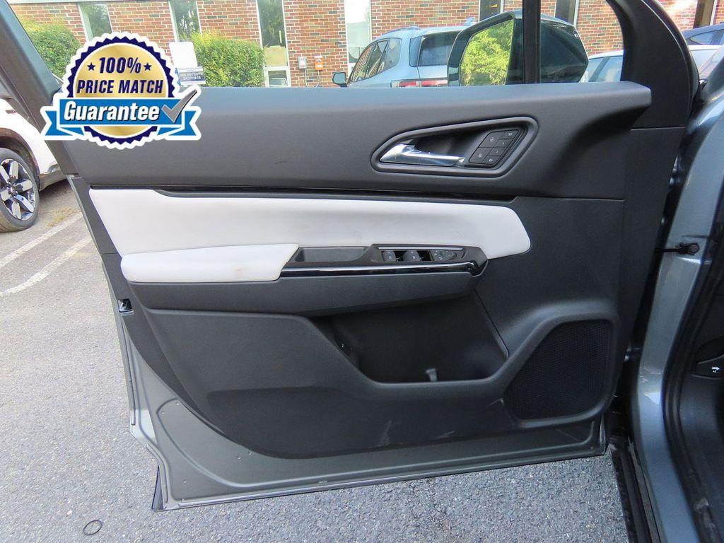 new 2025 Honda Prologue car, priced at $55,195