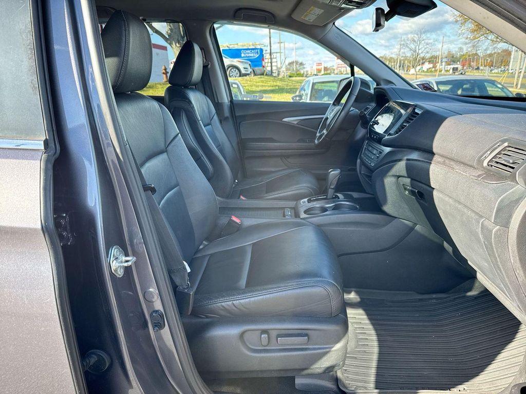 used 2020 Honda Pilot car, priced at $14,490