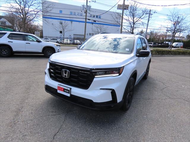 new 2025 Honda Pilot car, priced at $53,531