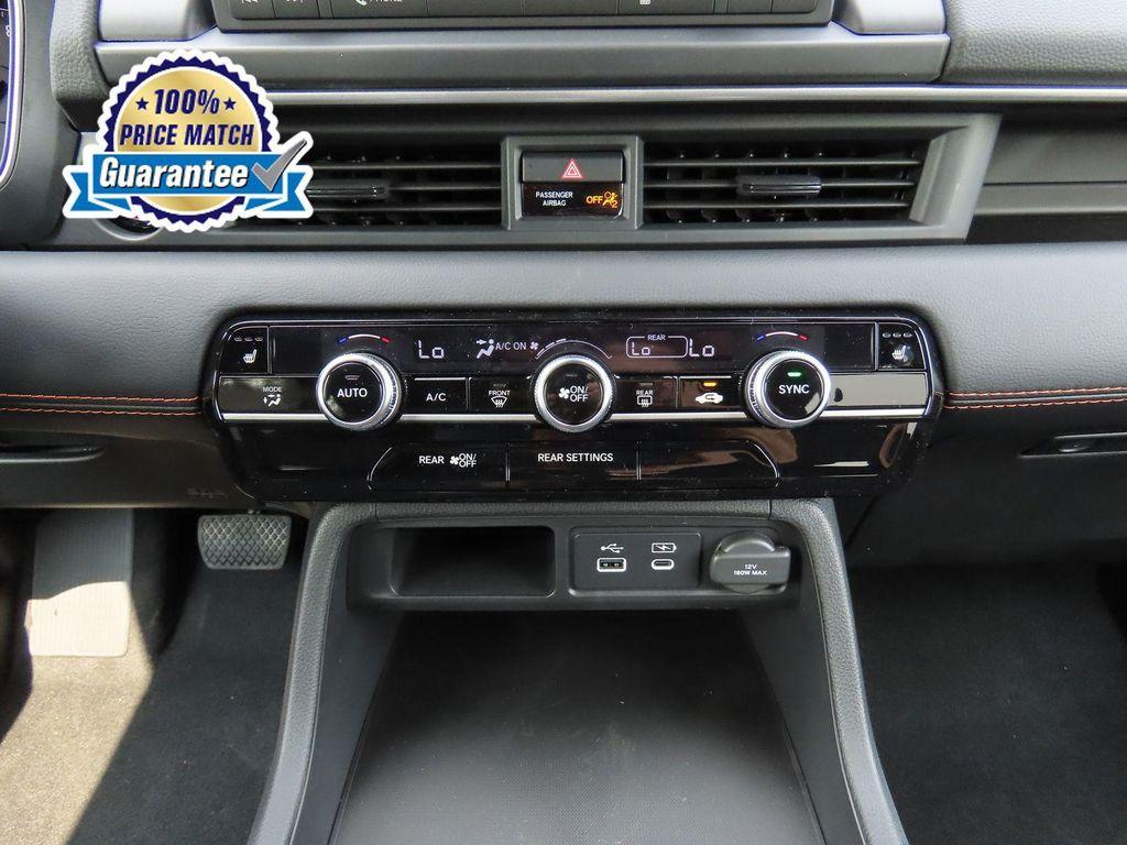 new 2025 Honda Pilot car, priced at $41,749