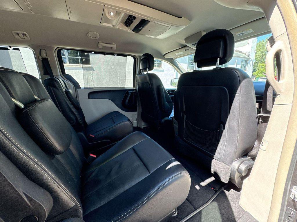 used 2014 Chrysler Town & Country car, priced at $8,490
