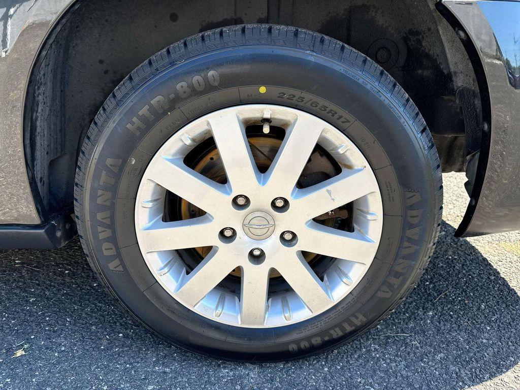 used 2014 Chrysler Town & Country car, priced at $8,490