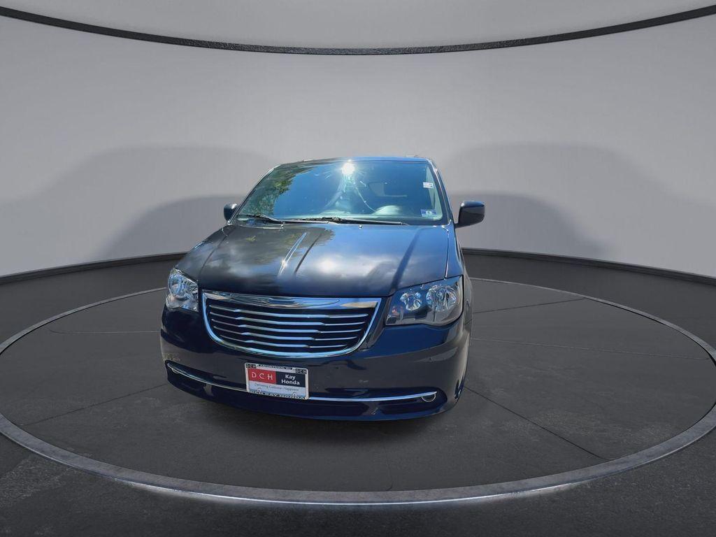used 2014 Chrysler Town & Country car, priced at $8,490