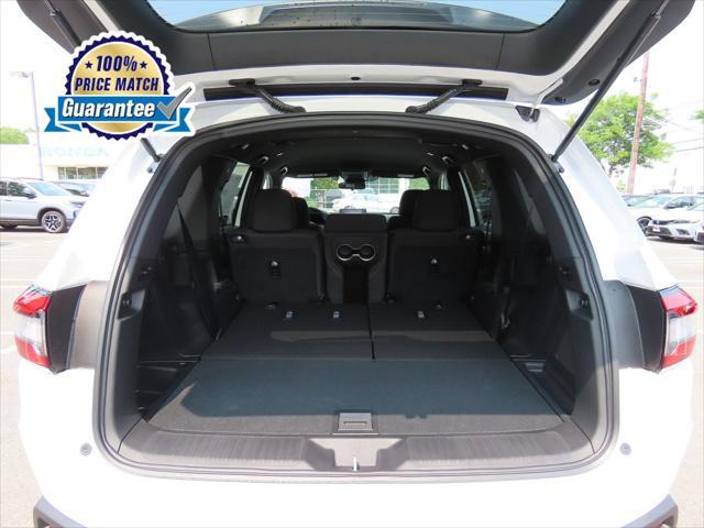 new 2025 Honda Pilot car, priced at $42,607