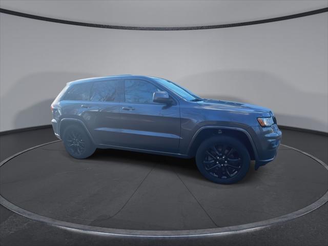 used 2021 Jeep Grand Cherokee car, priced at $23,499