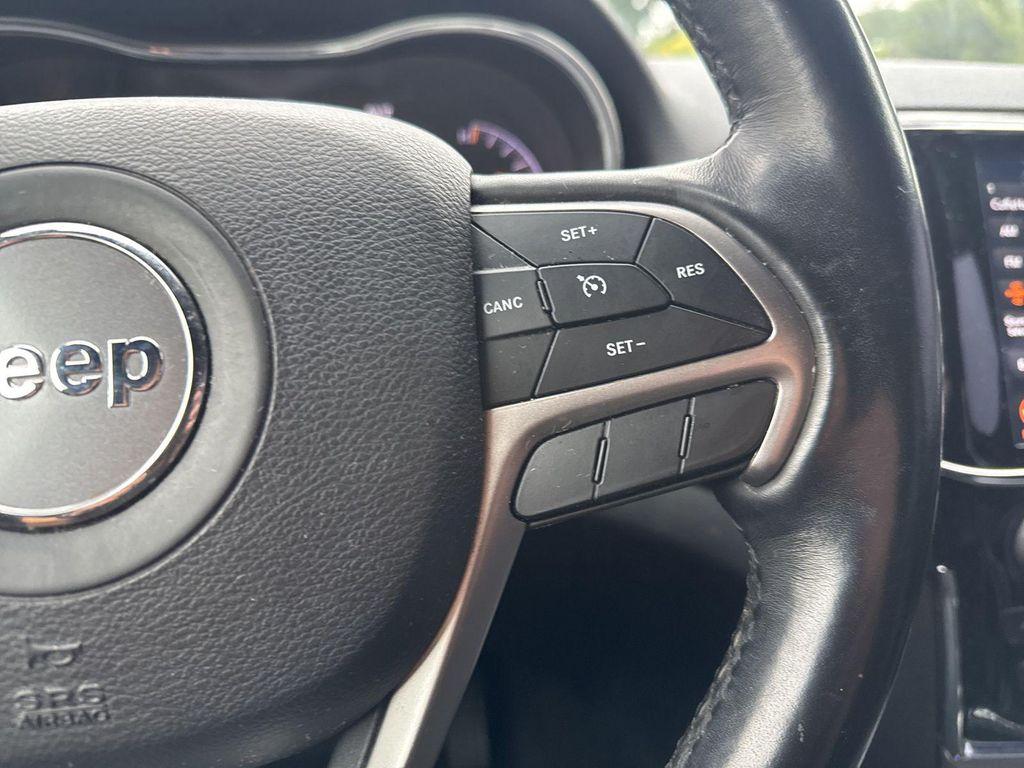 used 2020 Jeep Grand Cherokee car, priced at $19,290