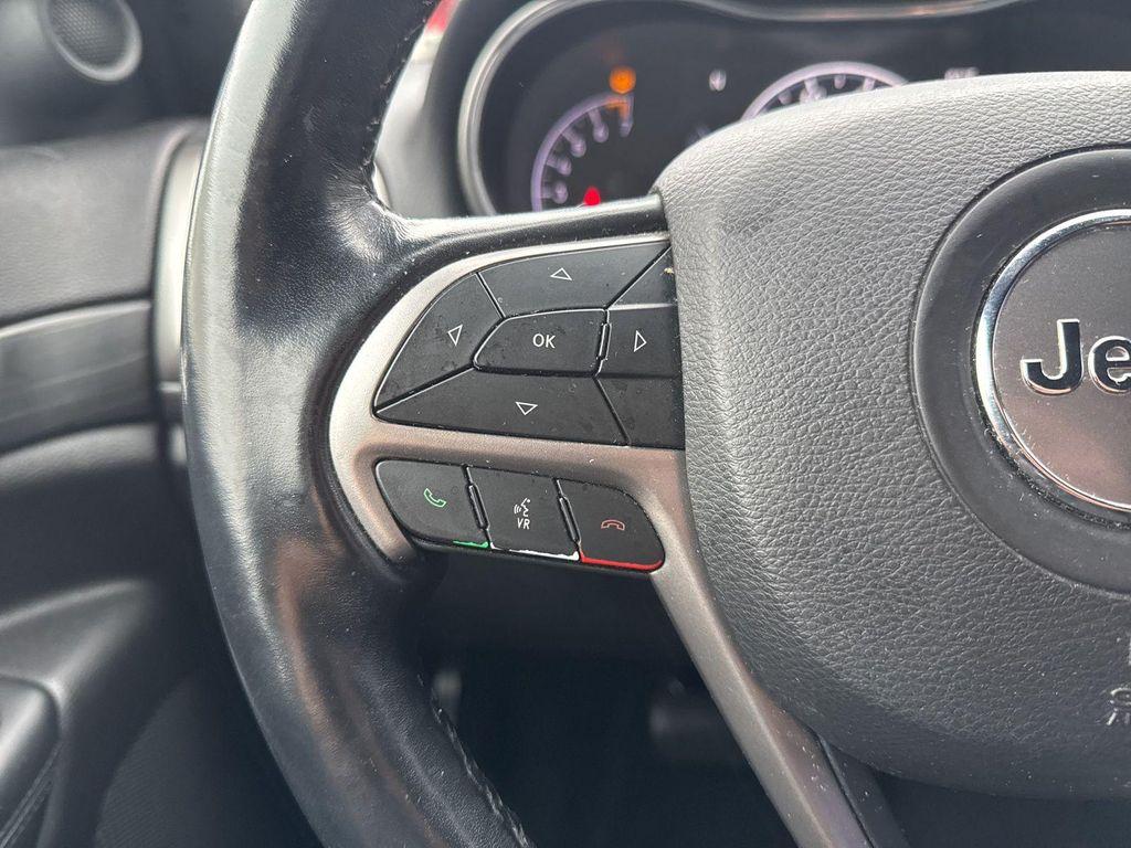used 2020 Jeep Grand Cherokee car, priced at $19,290