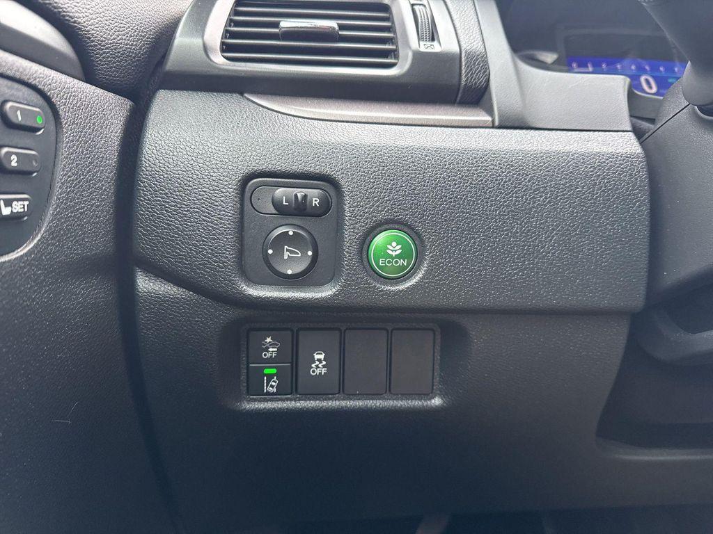 used 2022 Honda Pilot car, priced at $24,690