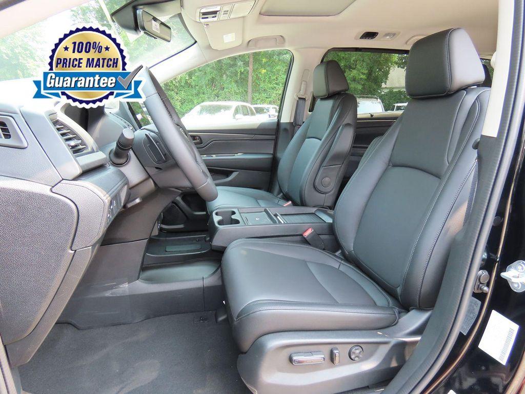 new 2026 Honda Odyssey car, priced at $42,999