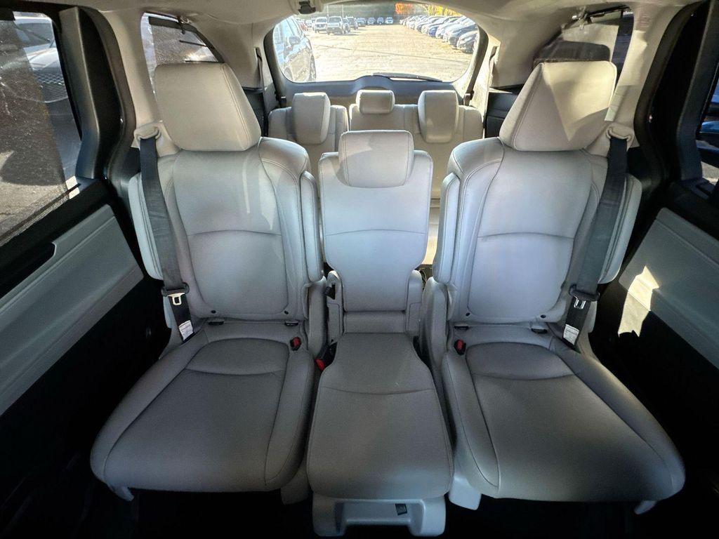 used 2024 Honda Odyssey car, priced at $35,190