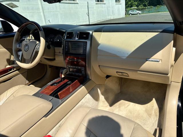 used 2007 Cadillac XLR car, priced at $20,500