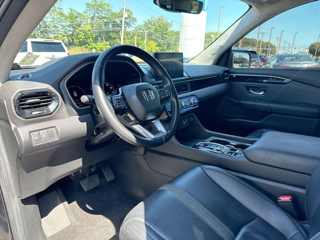 used 2023 Honda Pilot car, priced at $38,490