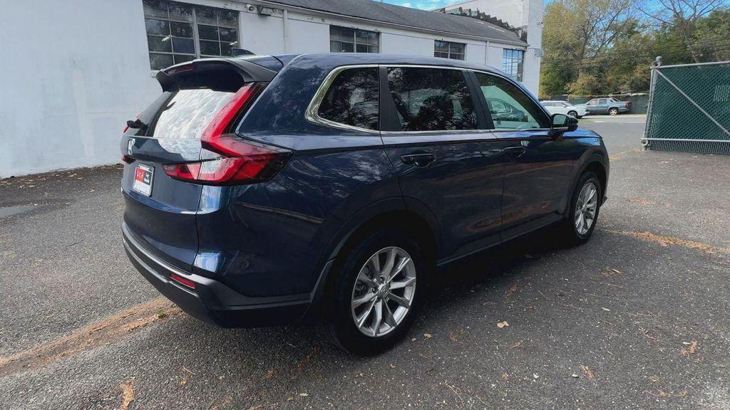 used 2025 Honda CR-V car, priced at $30,990