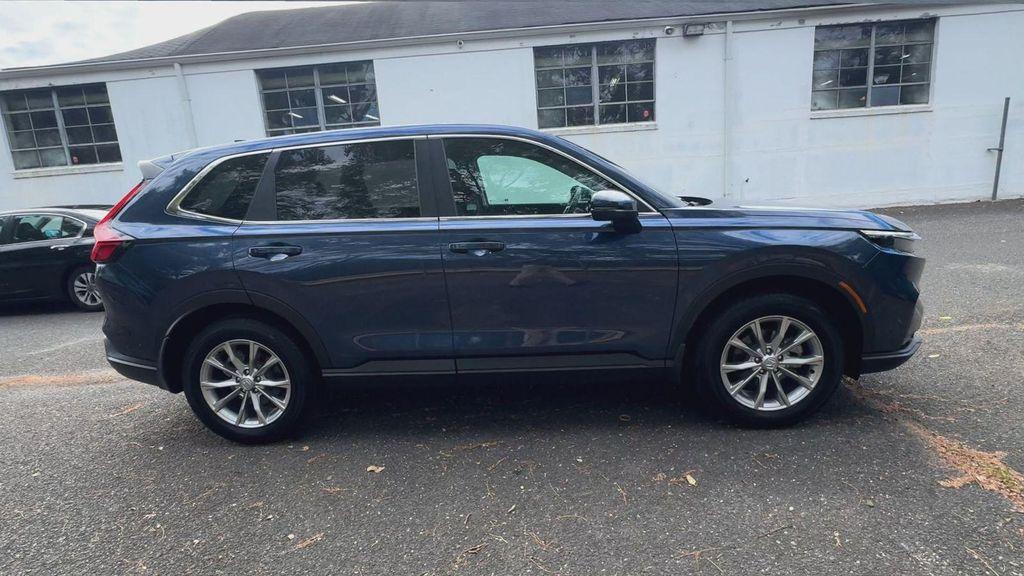 used 2025 Honda CR-V car, priced at $30,990