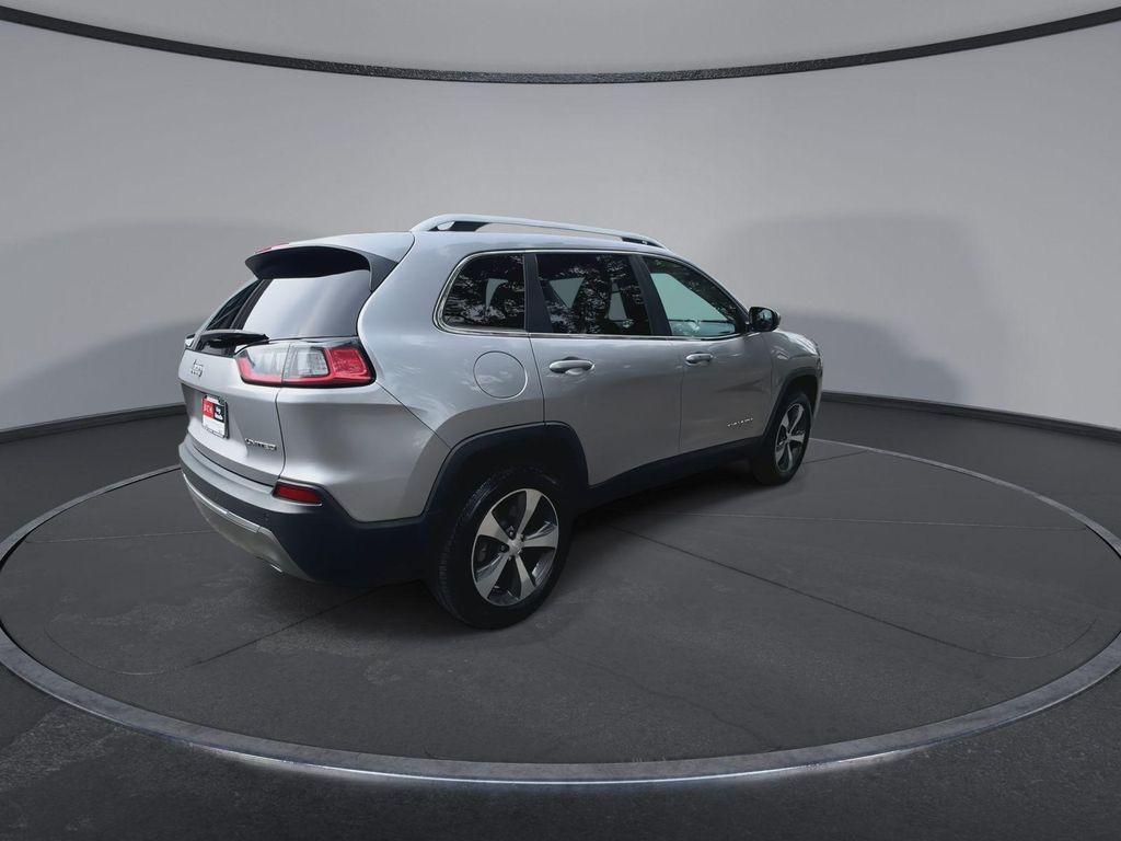used 2019 Jeep Cherokee car, priced at $13,790