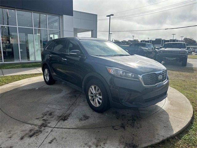 used 2019 Kia Sorento car, priced at $18,297