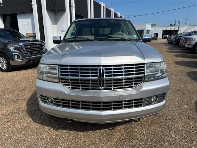 used 2014 Lincoln Navigator car, priced at $12,500
