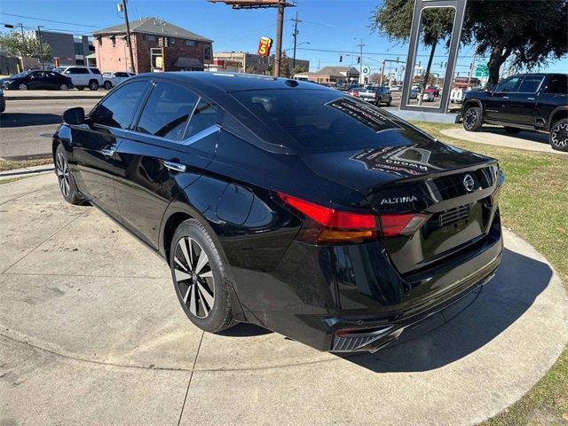 used 2019 Nissan Altima car, priced at $19,377