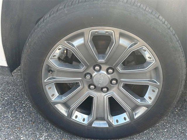 used 2016 GMC Yukon XL car, priced at $21,995