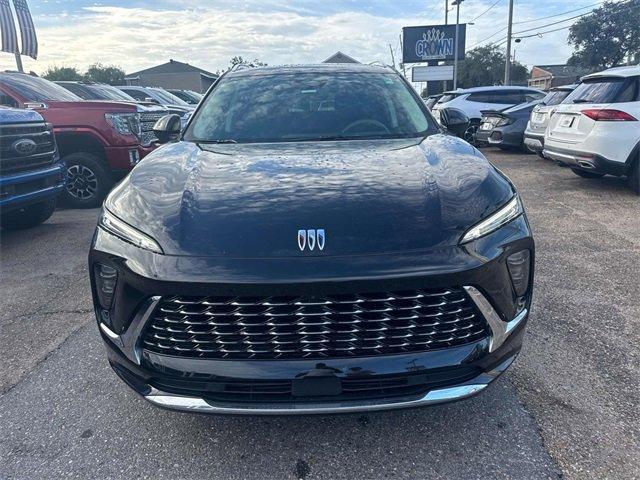 used 2025 Buick Envision car, priced at $39,500