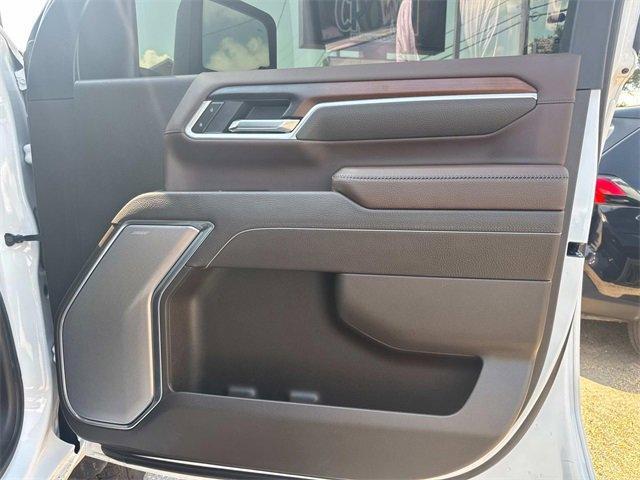 used 2025 GMC Sierra 2500 car, priced at $80,500