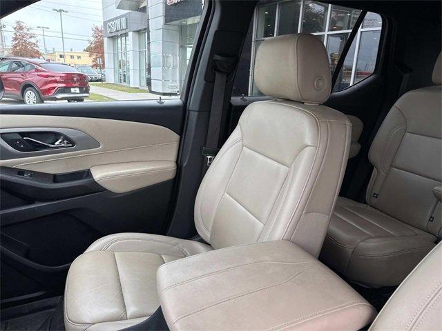 used 2022 Chevrolet Traverse car, priced at $29,475