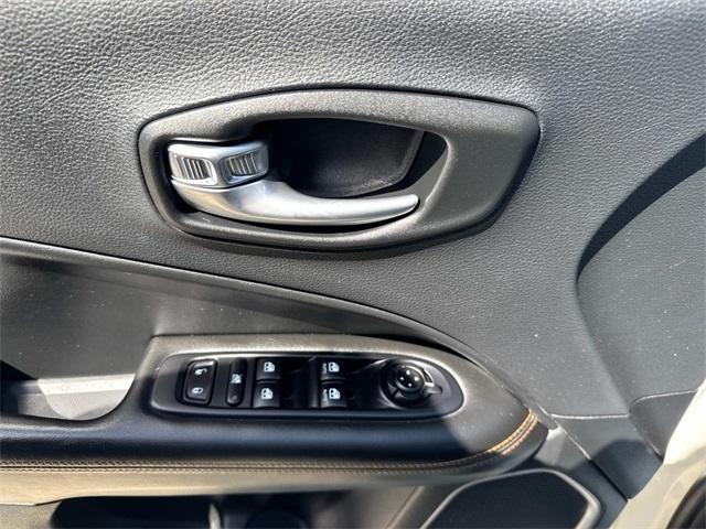 used 2019 Jeep Compass car, priced at $11,500