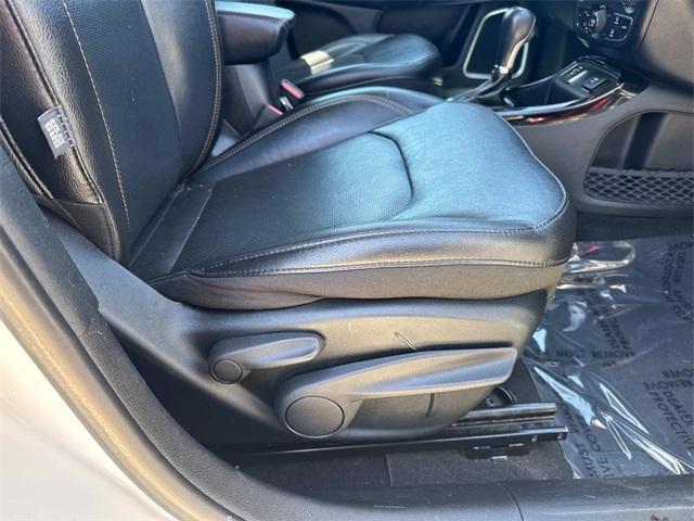 used 2019 Jeep Compass car, priced at $11,500
