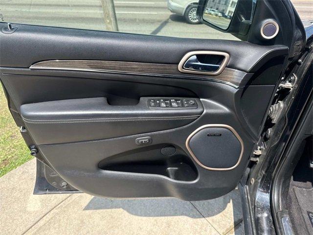 used 2017 Jeep Grand Cherokee car, priced at $15,995