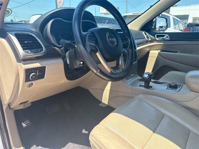 used 2015 Jeep Grand Cherokee car, priced at $13,500