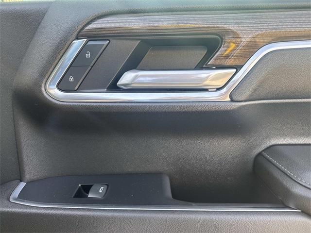 used 2024 Chevrolet Silverado 1500 car, priced at $42,995