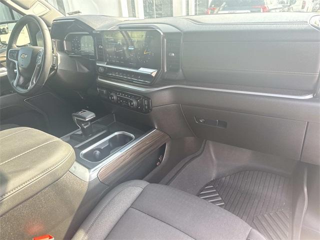 used 2024 Chevrolet Silverado 1500 car, priced at $42,995