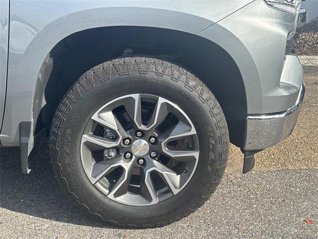 used 2024 Chevrolet Silverado 1500 car, priced at $42,995