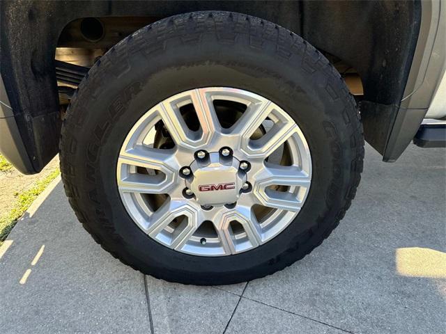 used 2022 GMC Sierra 2500 car, priced at $44,995