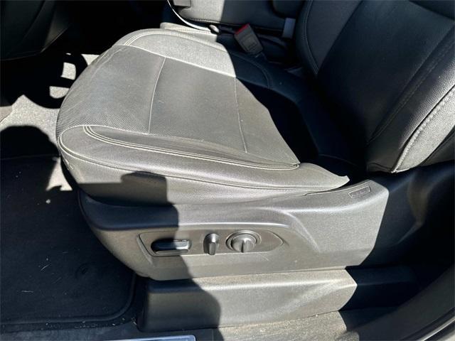 used 2022 GMC Sierra 2500 car, priced at $44,995