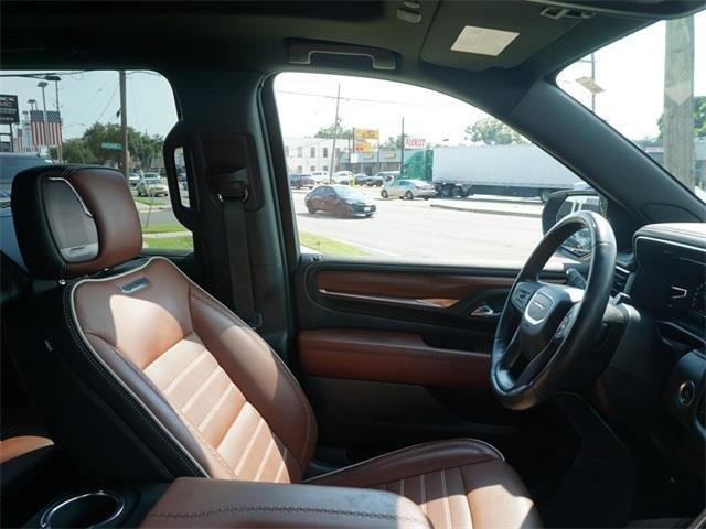 used 2023 GMC Yukon XL car, priced at $83,995