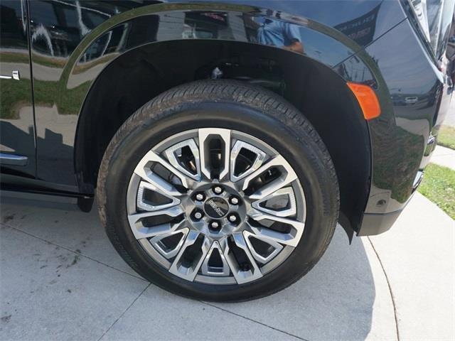 used 2023 GMC Yukon XL car, priced at $83,995