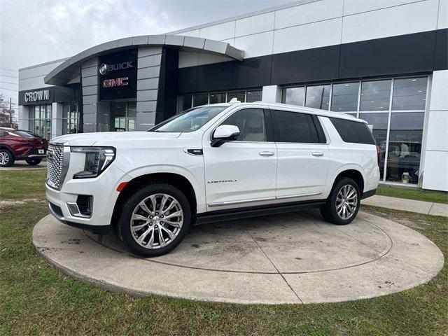 used 2022 GMC Yukon XL car, priced at $59,953