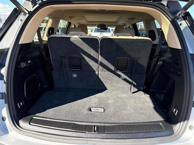 used 2021 Jeep Grand Cherokee L car, priced at $29,995