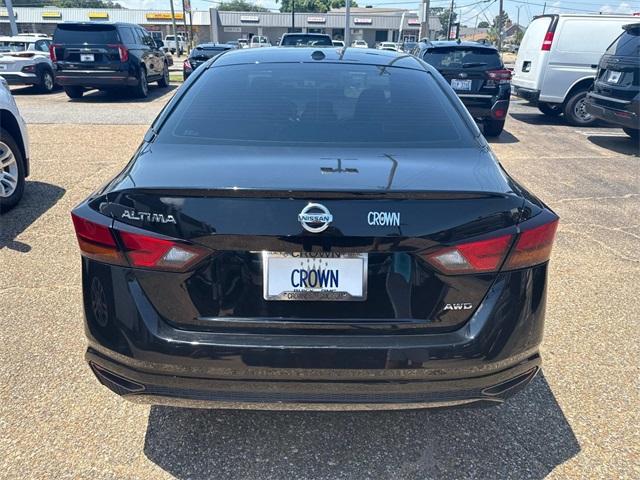 used 2019 Nissan Altima car, priced at $15,500